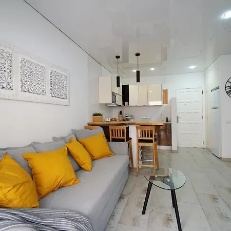Apartment In Central Los Cristianos Los Cristianos  Exterior photo