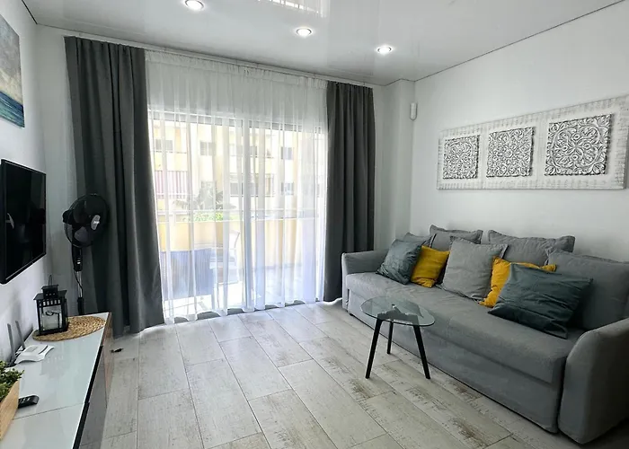 Apartment In Central Los Cristianos