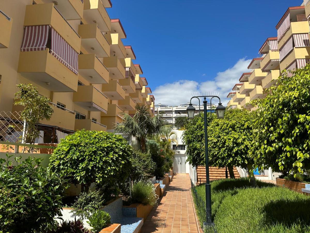 Apartment In Cristianos *